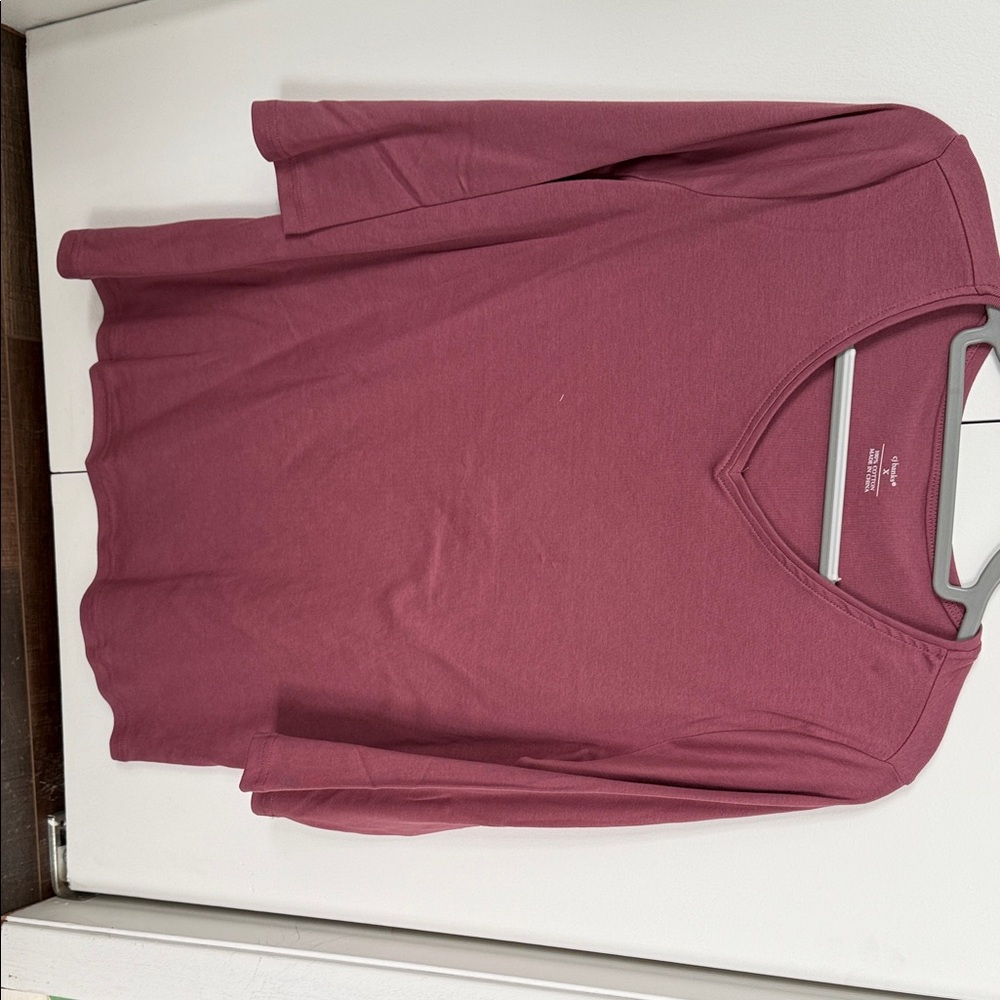 CJ Banks Women's Burgundy Long Sleeve Tee